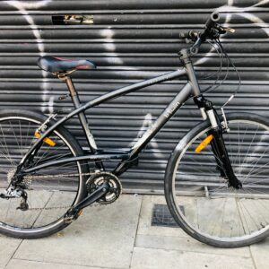 bTWIN light weigh Hybrid Bike large Frames fully serviced