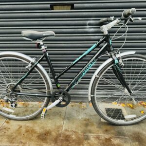 Pinnacle stratus Ladies hybrid bike fully serviced