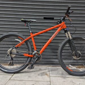 PINNACLE KAPUR GOOD CONDITION MOUNTAIN BICYCLE