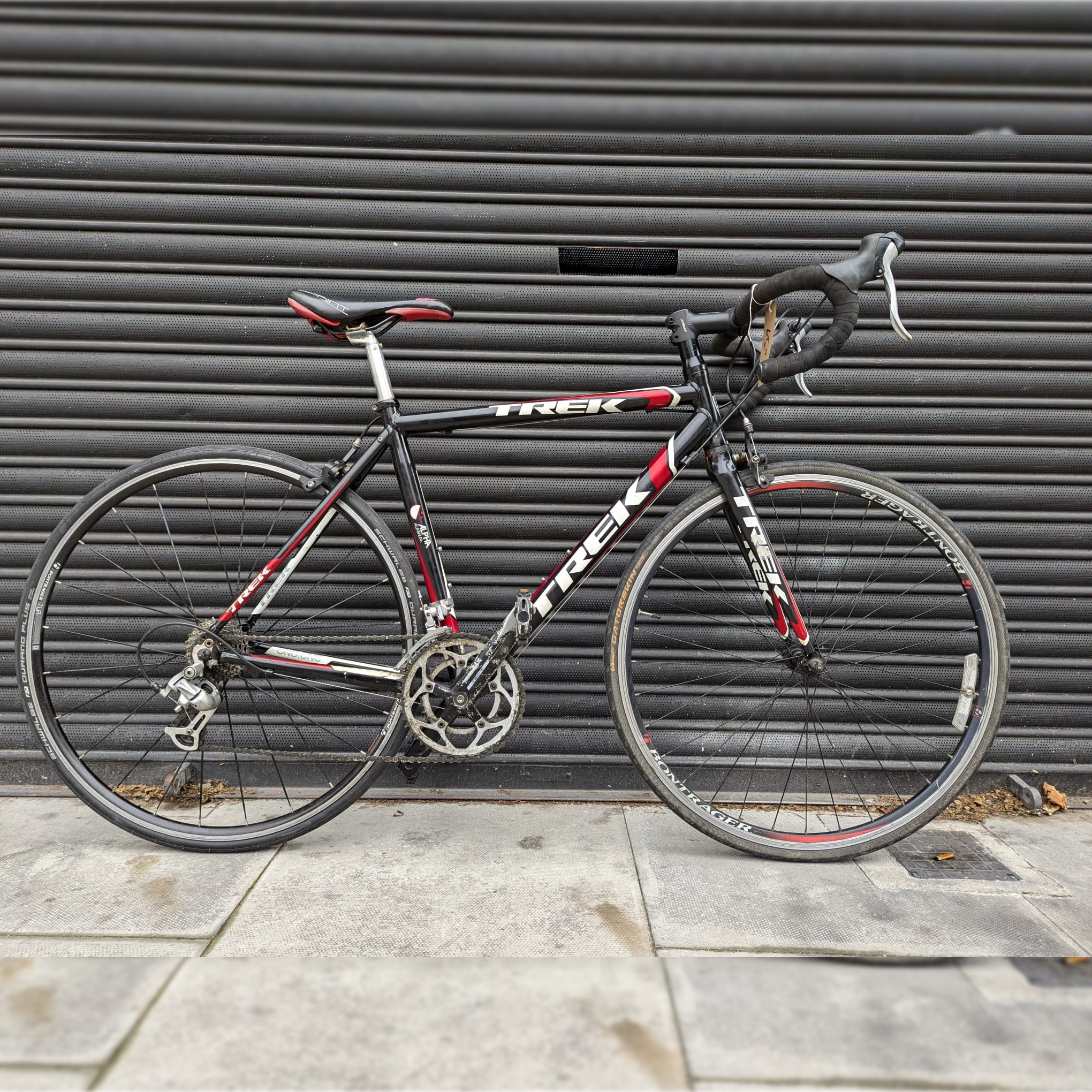 EXCELLENT CONDITION TREK ALPHA ROAD BIKE