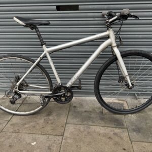 Lightweight Hybrid Bike – Built for Speed & Control