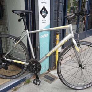 Specialized sirrus bike